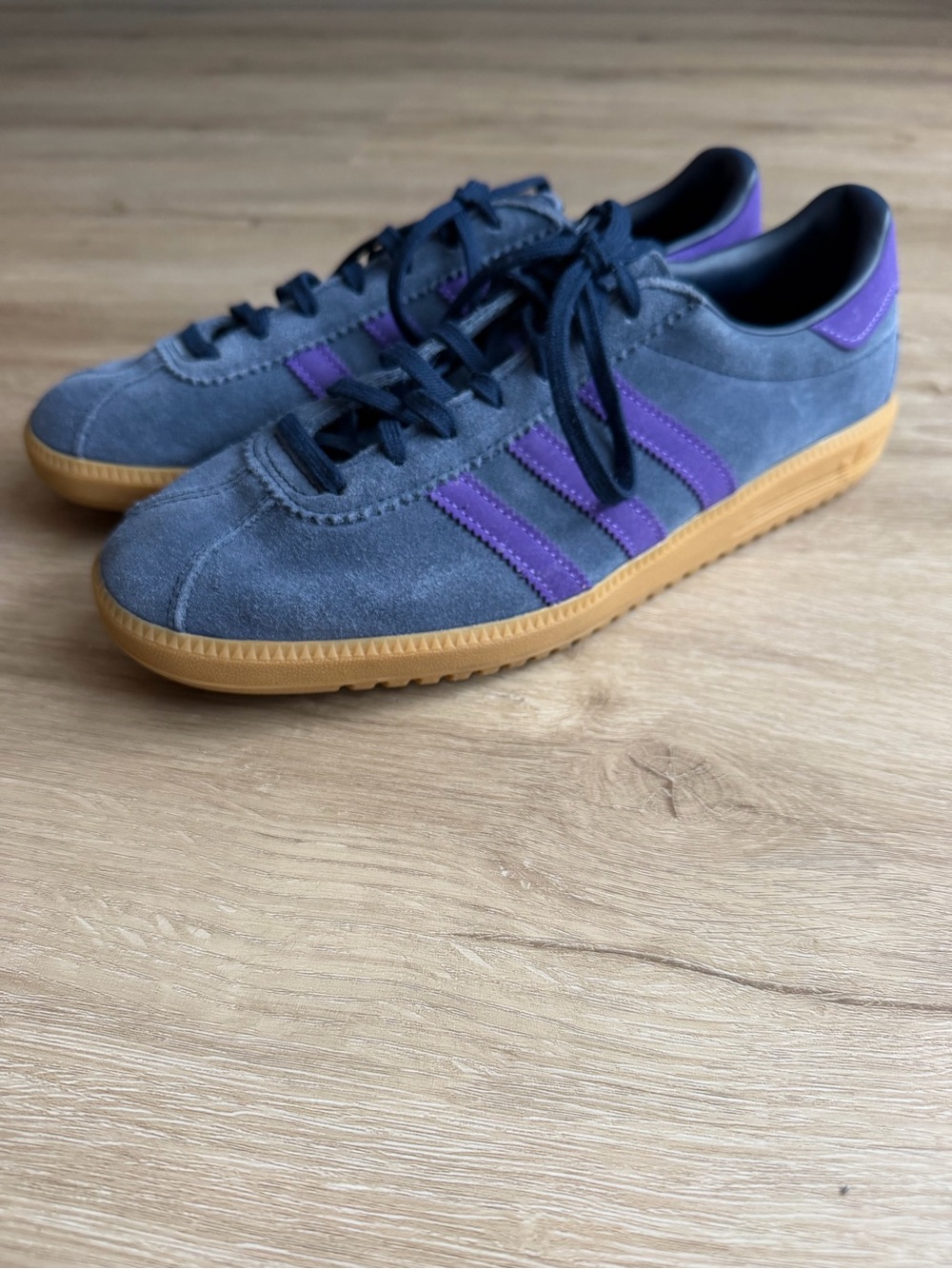 Adidas Bermuda Casual Sneakers‎ Night Indigo Purple Rush Gum Men's Size 9.5